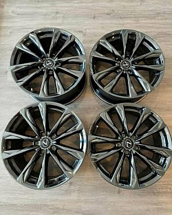 Lexus is350 OEM wheels Front 19 x 8.5 45 mm offset Rear 19 x 9.5 60 mm offset Color : black chrom $800 plus shipping